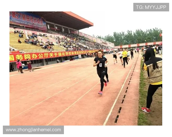 重庆羽毛球队奋勇拼搏追梦奥运会的辉煌历程与突破成就 重庆羽毛球队奋勇拼搏追梦奥运会的辉煌历程与突破成就