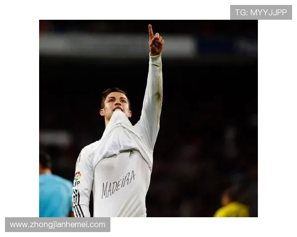 足球巨星C罗的传奇时刻与激情呐喊Siuuuuuuu背后的故事与荣耀